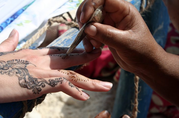 L’évolution de l’application du henné au Niger par les femmes