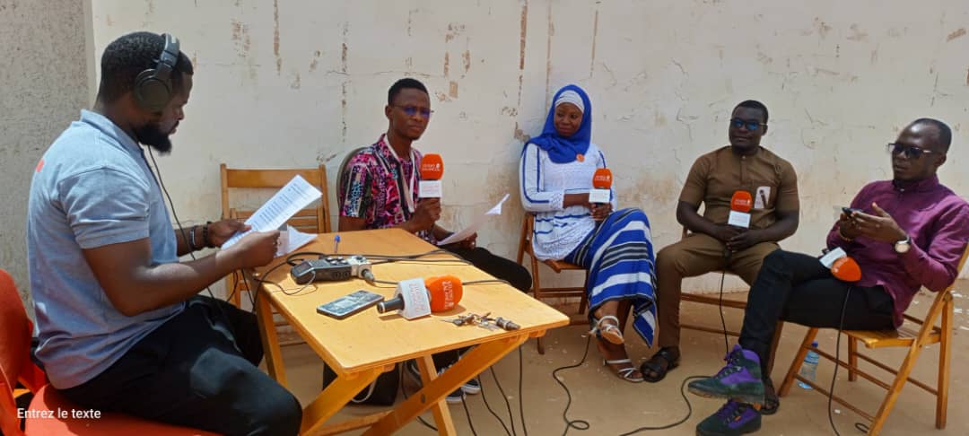 Faire face aux défis liés à l’accès à la lecture au Niger