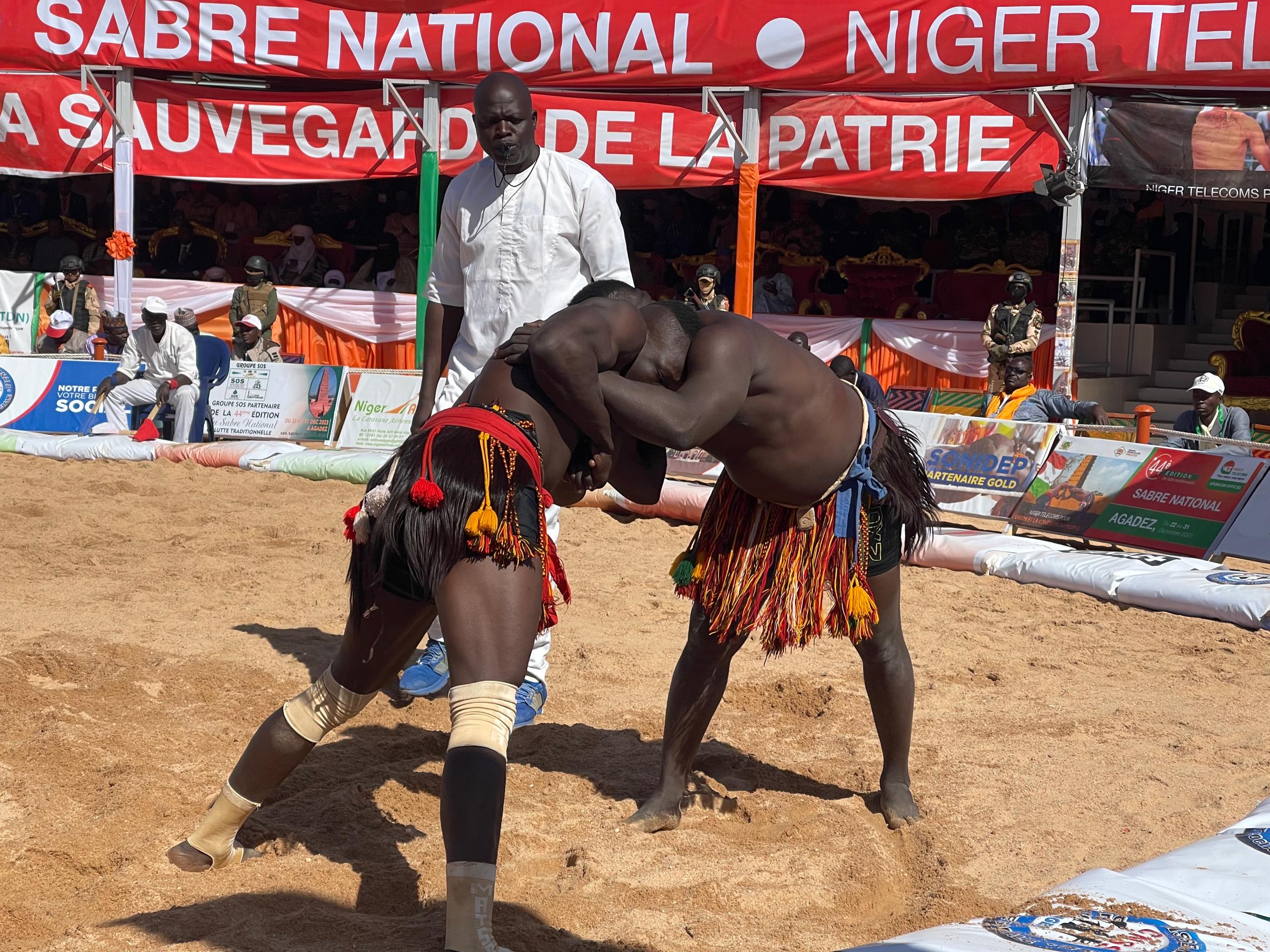 Lutte traditionnelle et olympique, un pont entre culture et sport