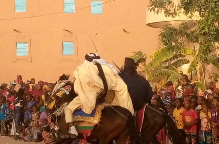 Agadez : J'ai amené les enfants au palais du Sultan pour voir les festivités